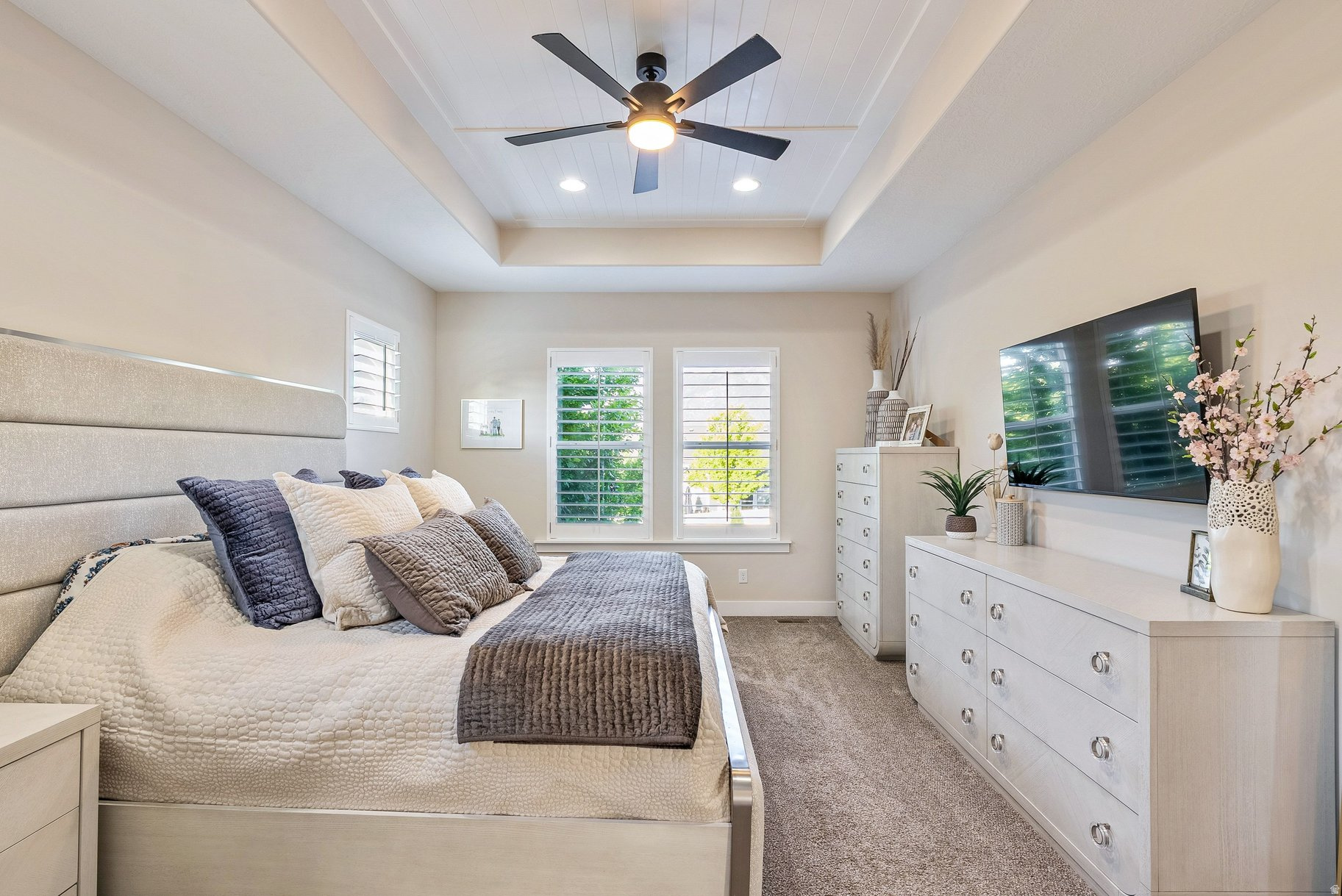 ASPEN CREST - Residential