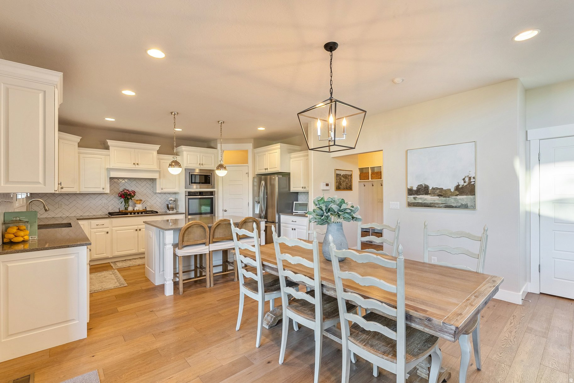 ASPEN CREST - Residential