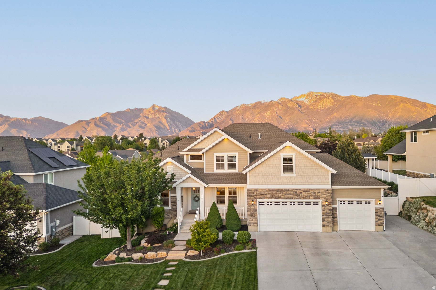 ASPEN CREST - Residential