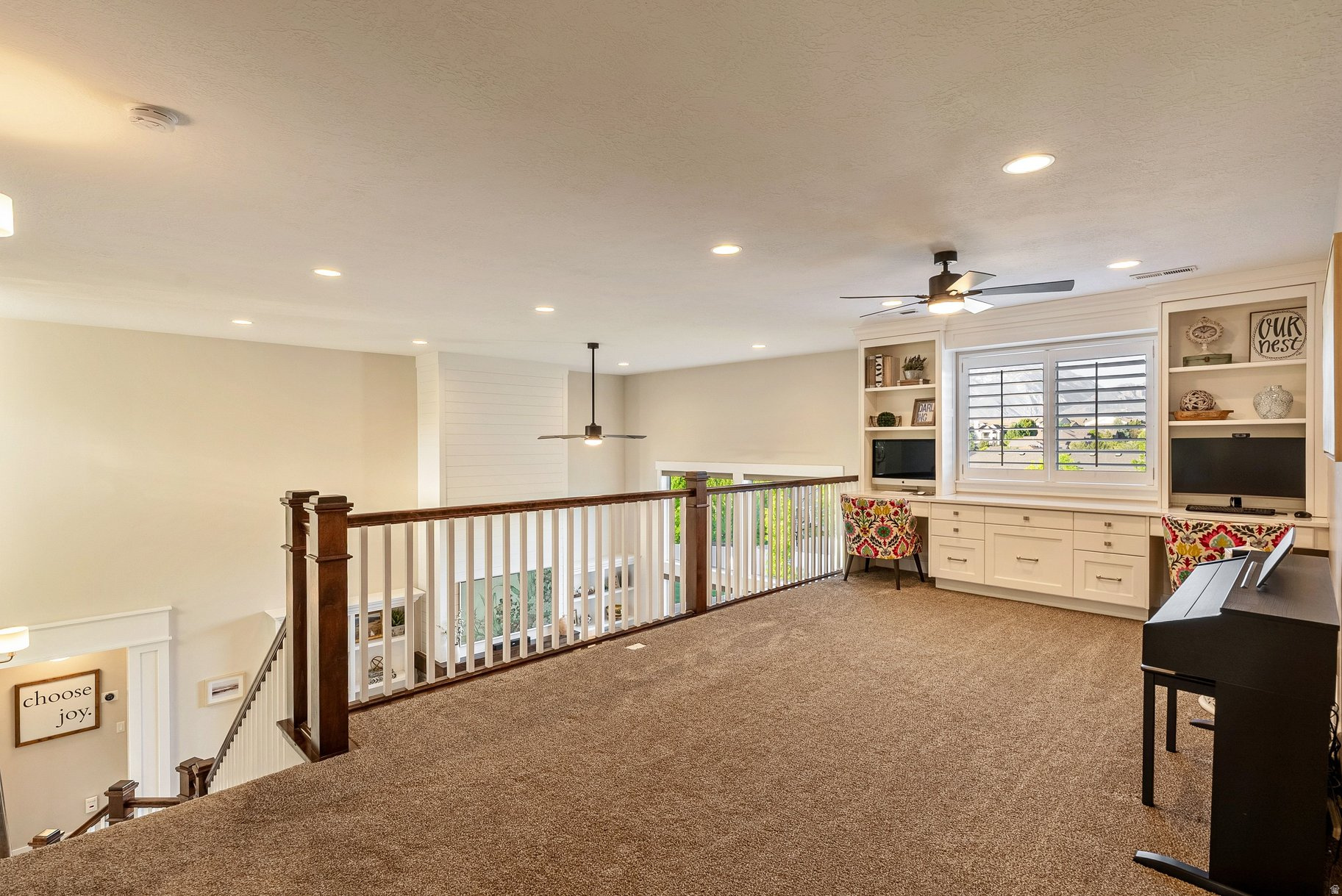 ASPEN CREST - Residential