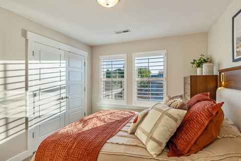 Tiny photo for 11177 S MIRIAM OAKS DR, South Jordan, UT 84095 (MLS # 2159078)