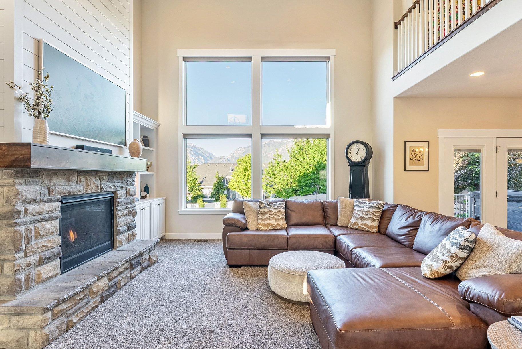 ASPEN CREST - Residential
