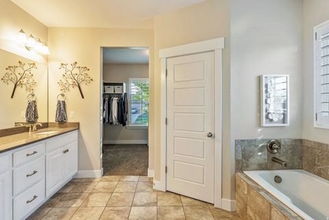 Tiny photo for 11177 S MIRIAM OAKS DR, South Jordan, UT 84095 (MLS # 2159078)