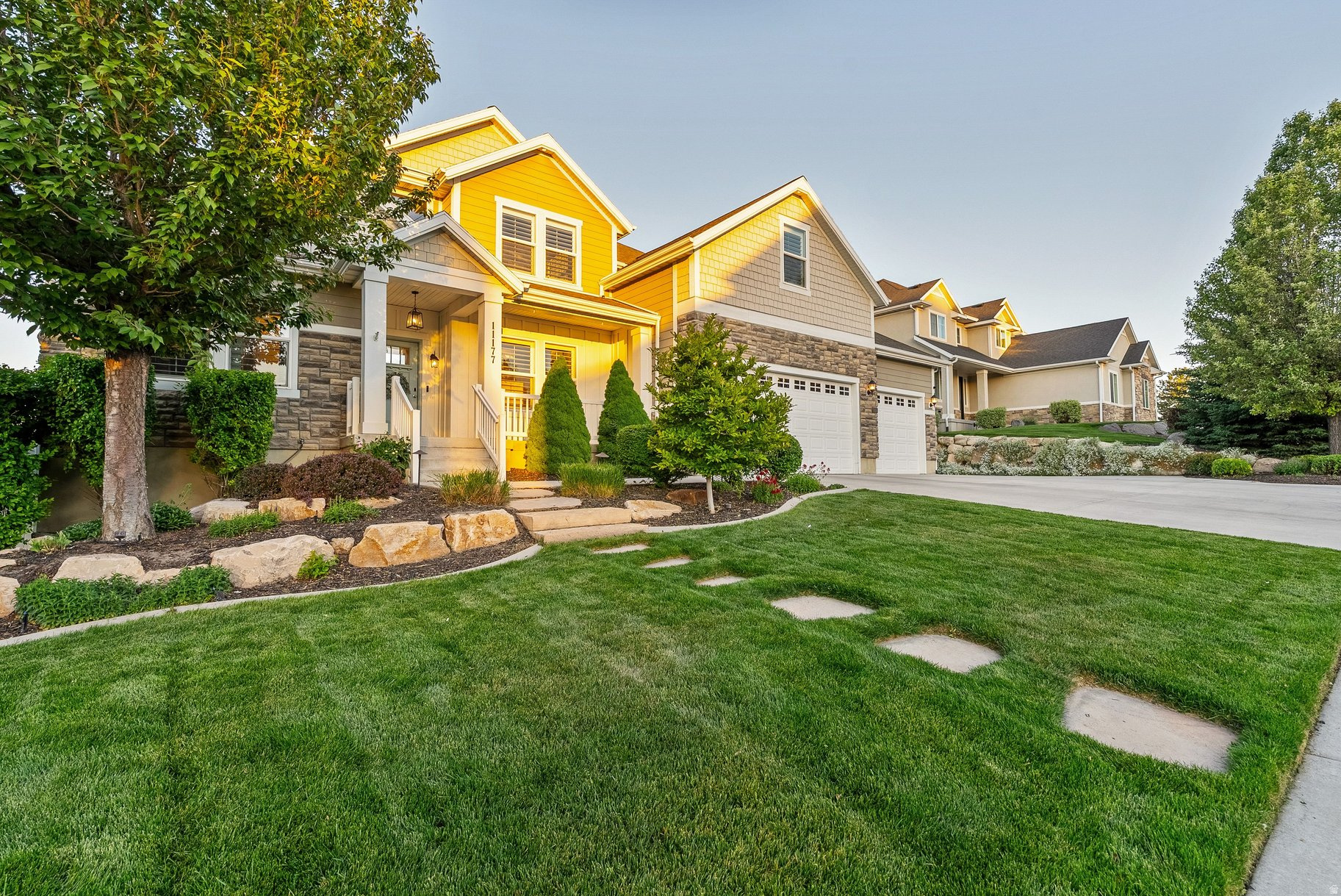 ASPEN CREST - Residential