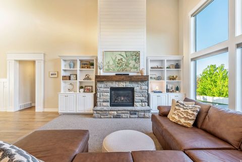 Tiny photo for 11177 S MIRIAM OAKS DR, South Jordan, UT 84095 (MLS # 2159078)
