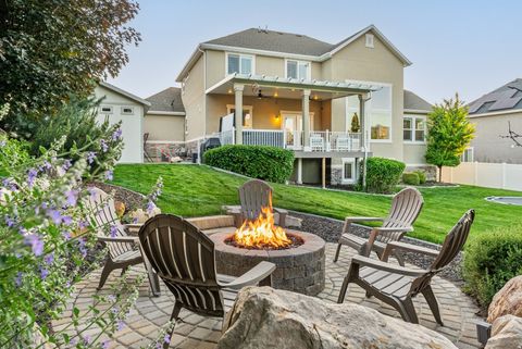 Tiny photo for 11177 S MIRIAM OAKS DR, South Jordan, UT 84095 (MLS # 2159078)