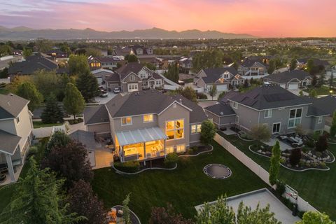 Tiny photo for 11177 S MIRIAM OAKS DR, South Jordan, UT 84095 (MLS # 2159078)