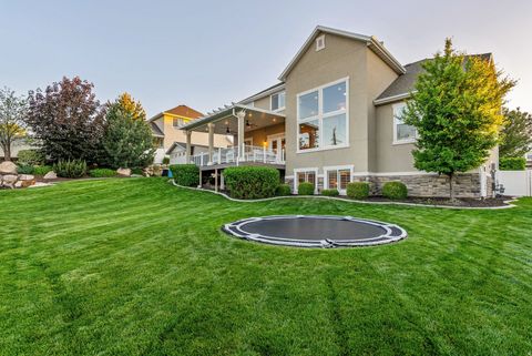 Tiny photo for 11177 S MIRIAM OAKS DR, South Jordan, UT 84095 (MLS # 2159078)