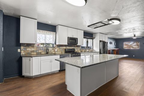 Tiny photo for 2576 GRAMERCY AVE, Ogden, UT 84401 (MLS # 2148650)