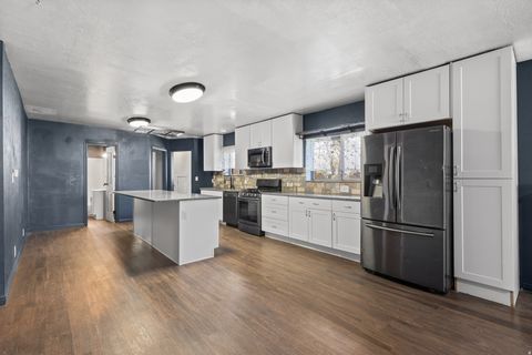 Tiny photo for 2576 GRAMERCY AVE, Ogden, UT 84401 (MLS # 2148650)