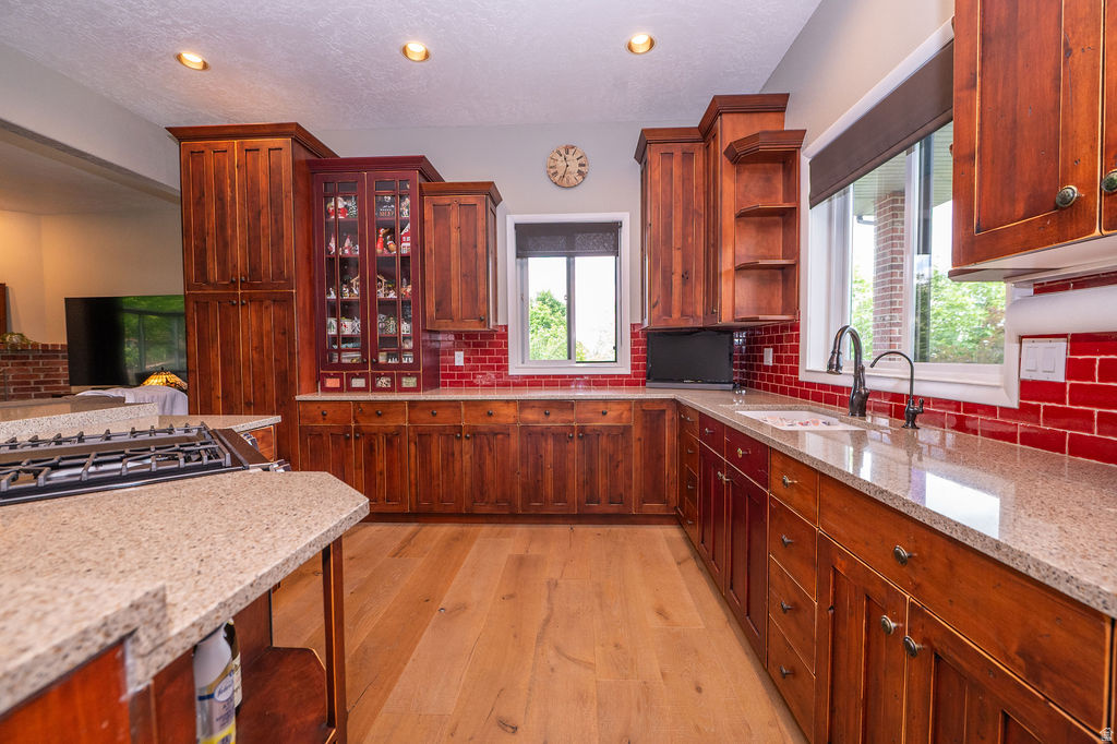 ORCHARD HILLS - Residential