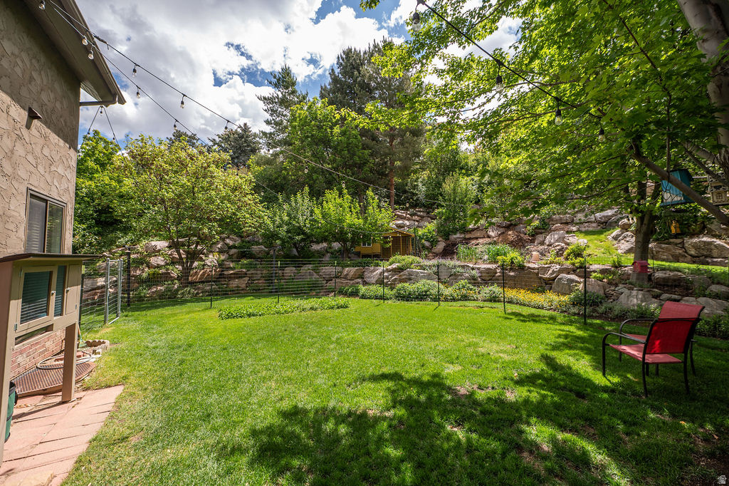 ORCHARD HILLS - Residential