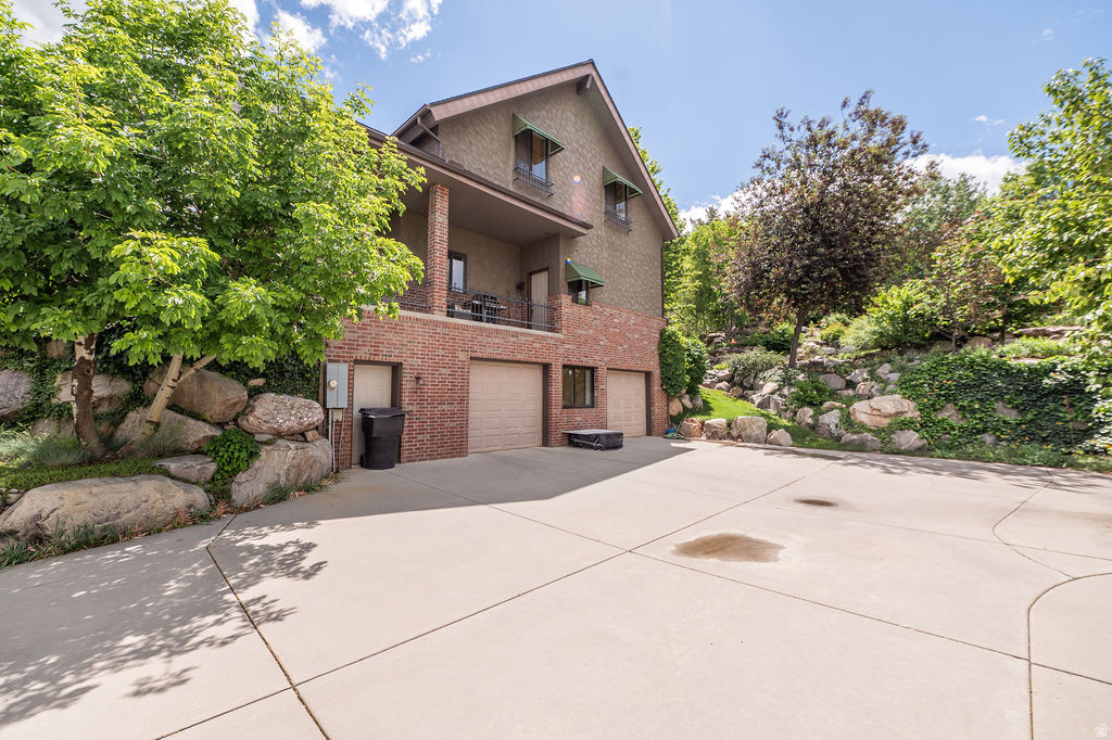 ORCHARD HILLS - Residential