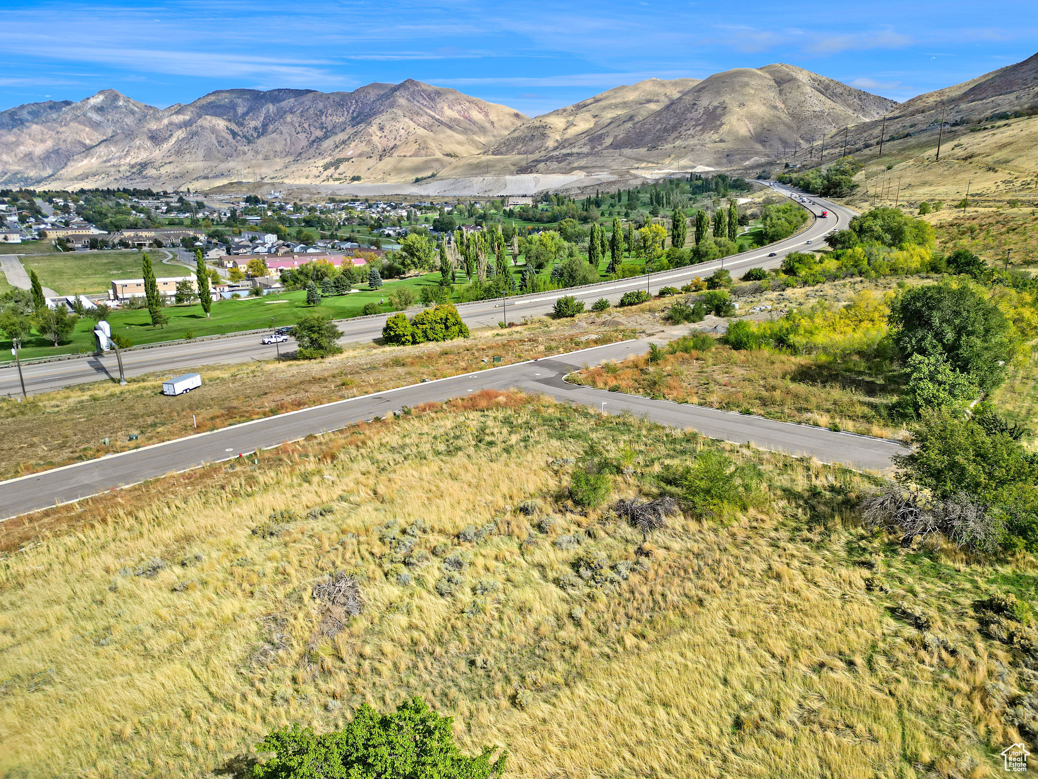 384 E SKYLINE DR S 10