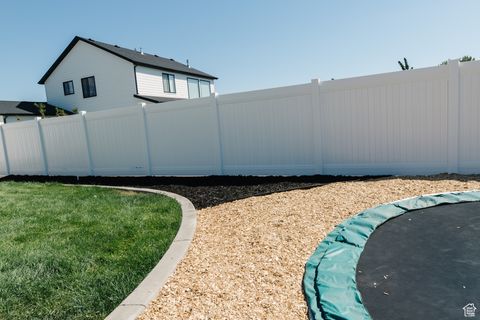 Tiny photo for 893 N 1580 E, Lehi, UT 84043 (MLS # 2118704)