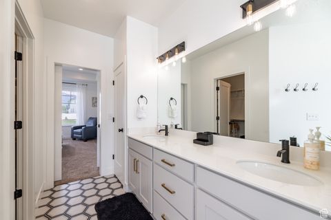 Tiny photo for 893 N 1580 E, Lehi, UT 84043 (MLS # 2118704)