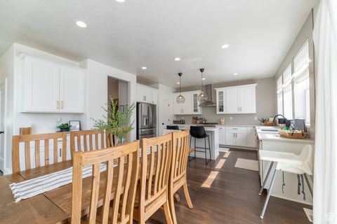 Tiny photo for 893 N 1580 E, Lehi, UT 84043 (MLS # 2118704)