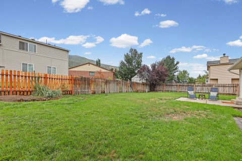 Tiny photo for 517 S 10 W, Farmington, UT 84025 (MLS # 2182591)