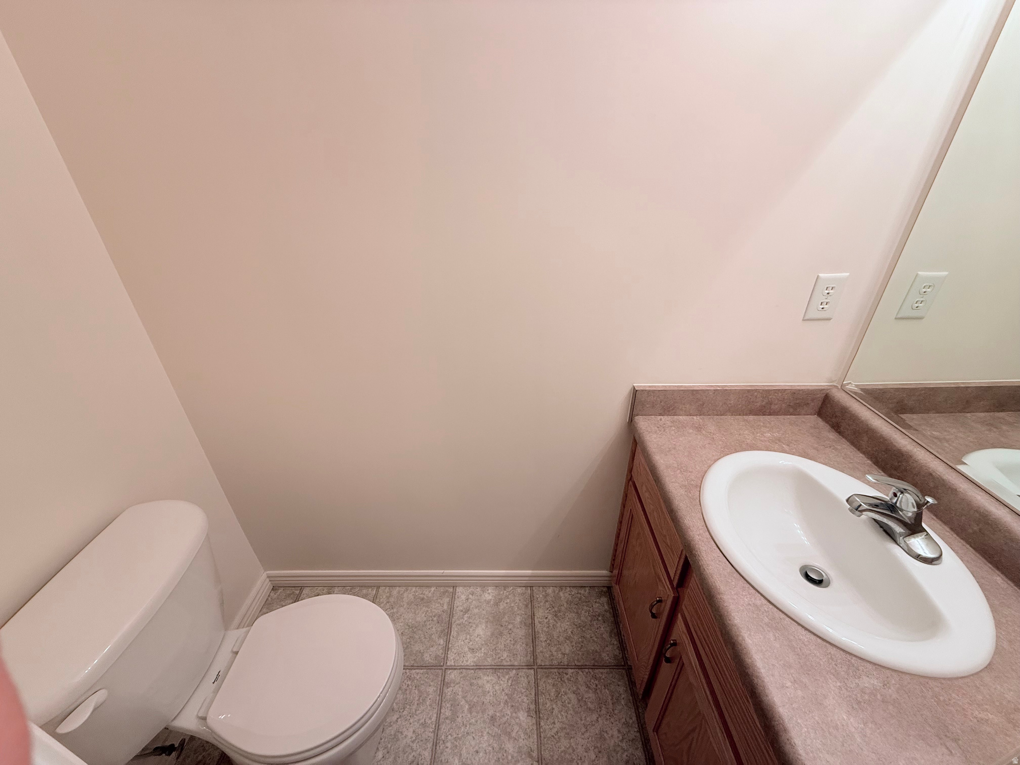 NEWTOWNE SQUARE - Residential