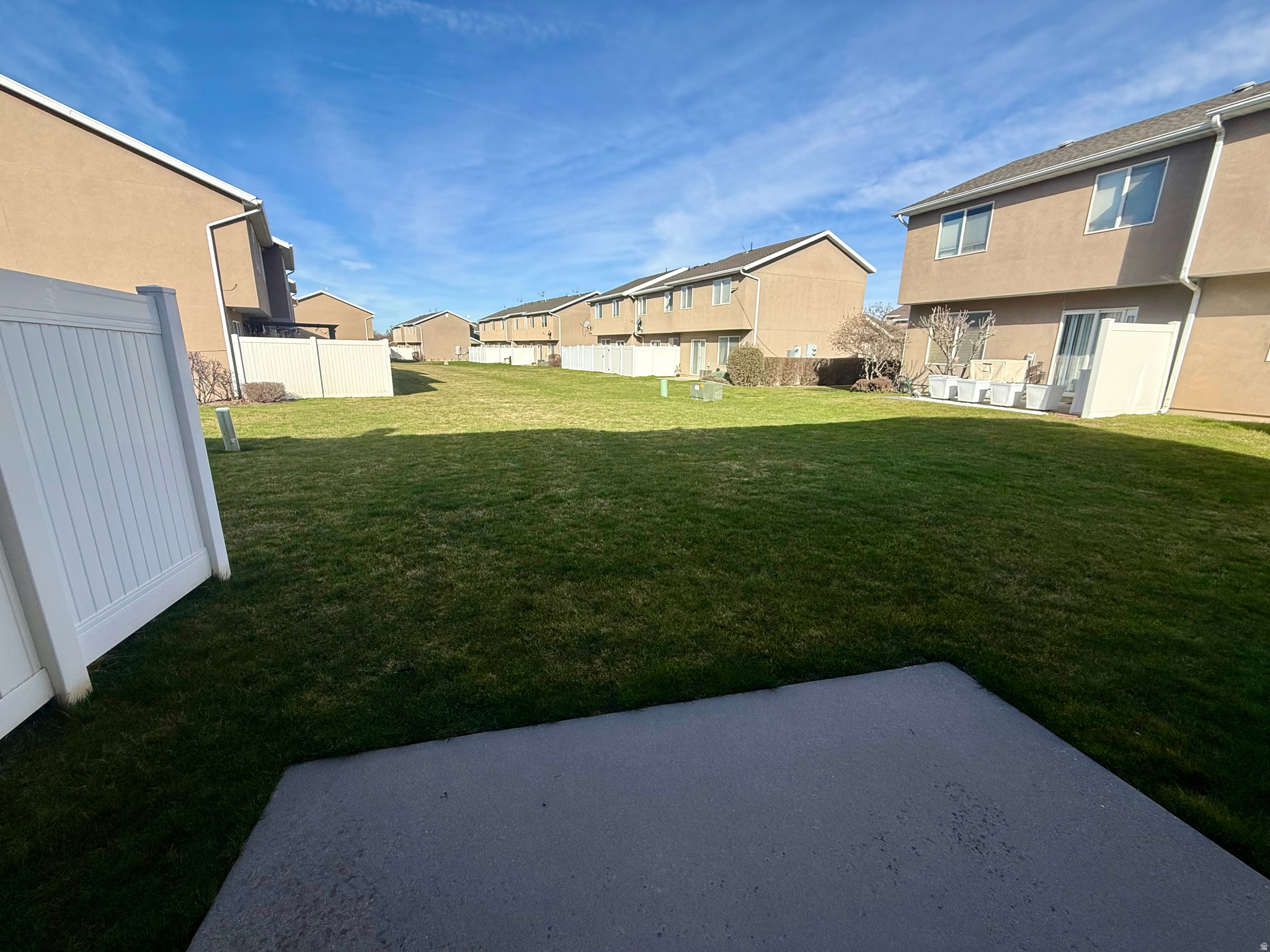 NEWTOWNE SQUARE - Residential