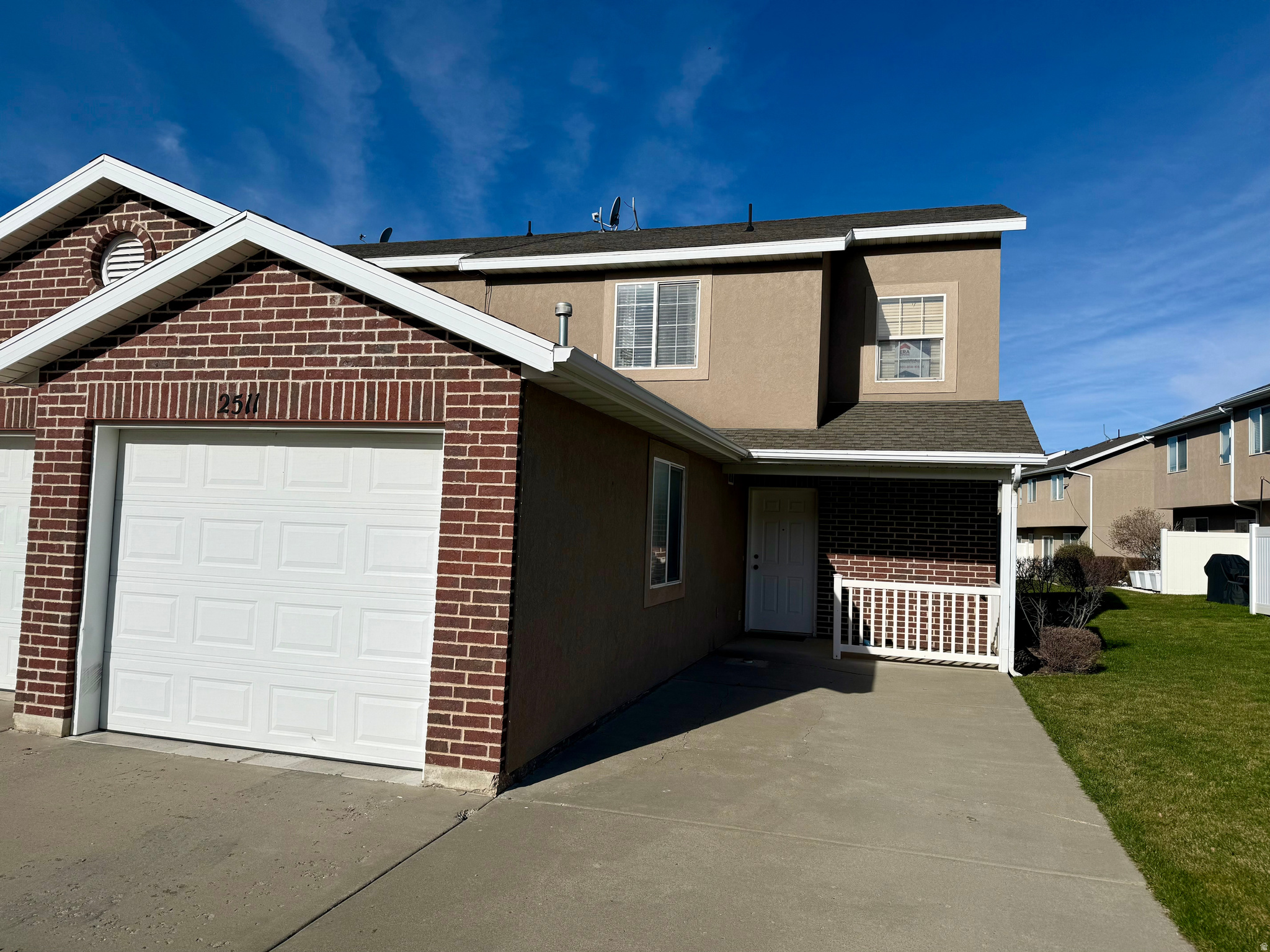 NEWTOWNE SQUARE - Residential