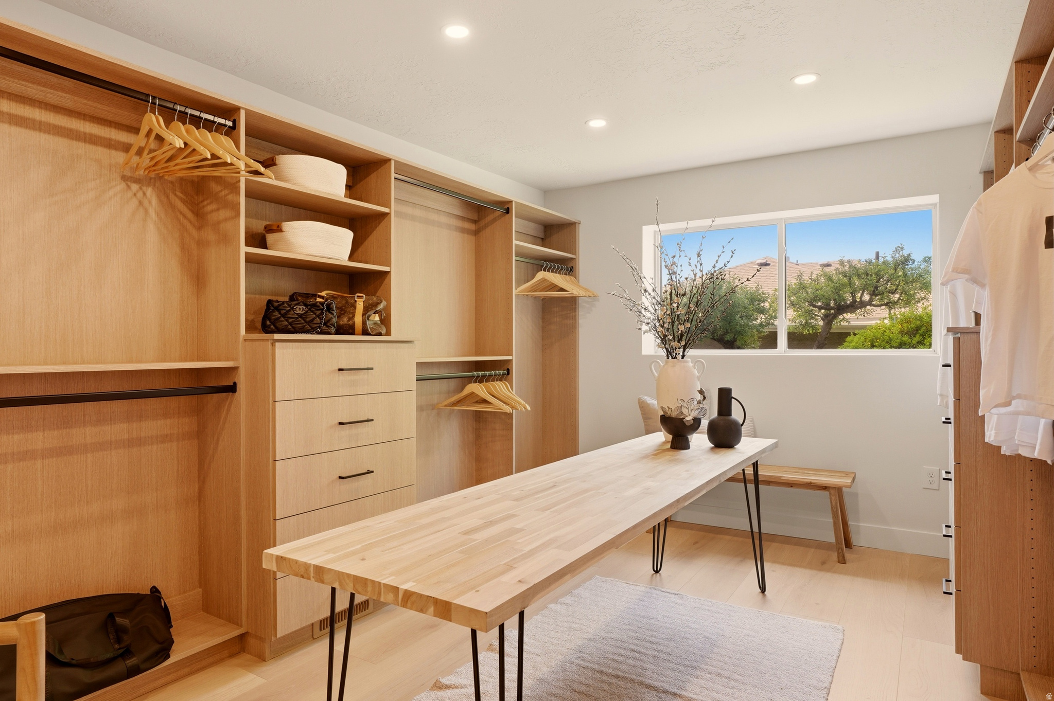 APOSHIAN SUB - Residential