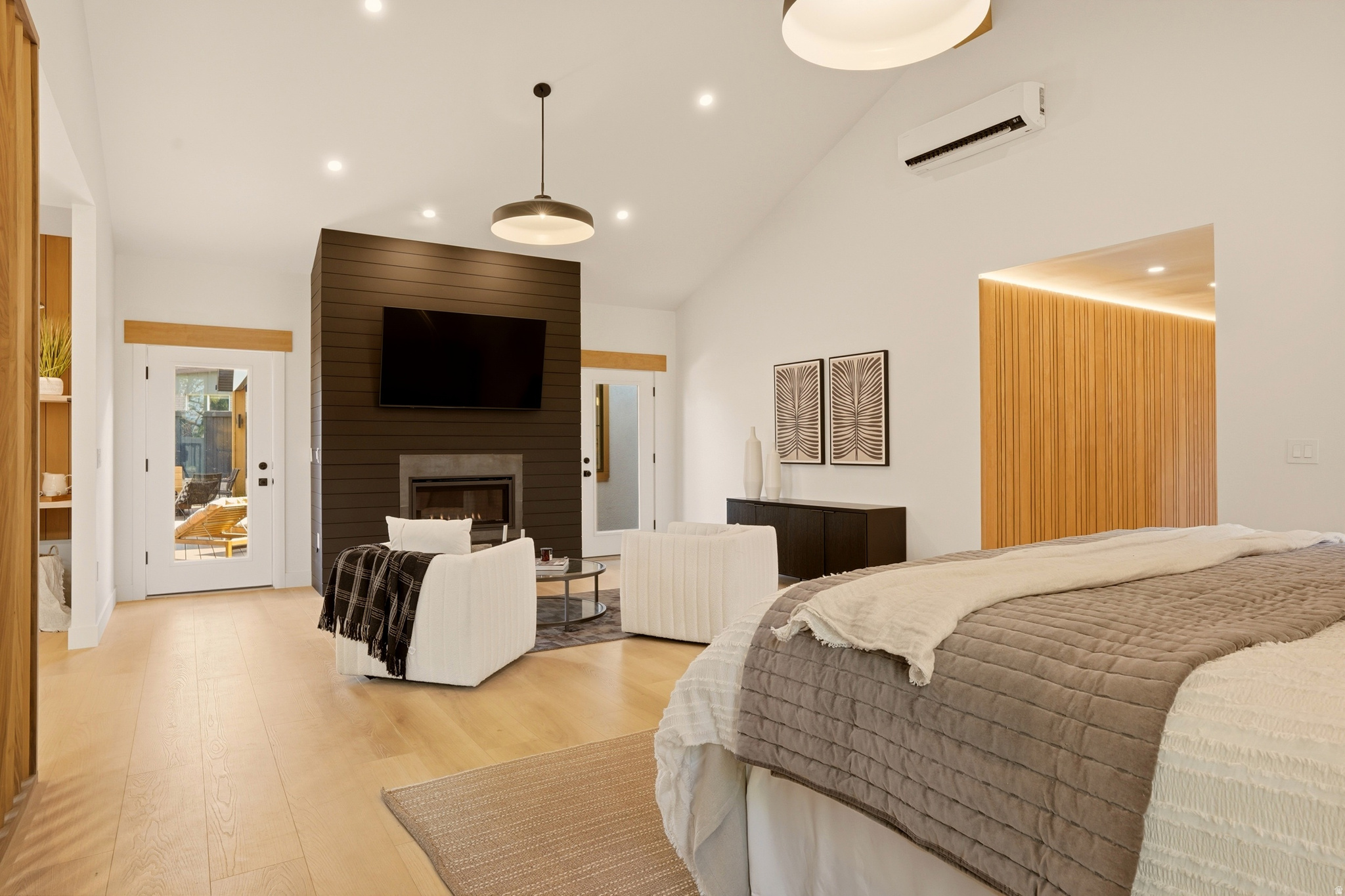 APOSHIAN SUB - Residential