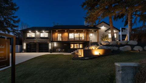 Tiny photo for 1975 E GUNDERSON LN S, Holladay, UT 84124 (MLS # 2151274)