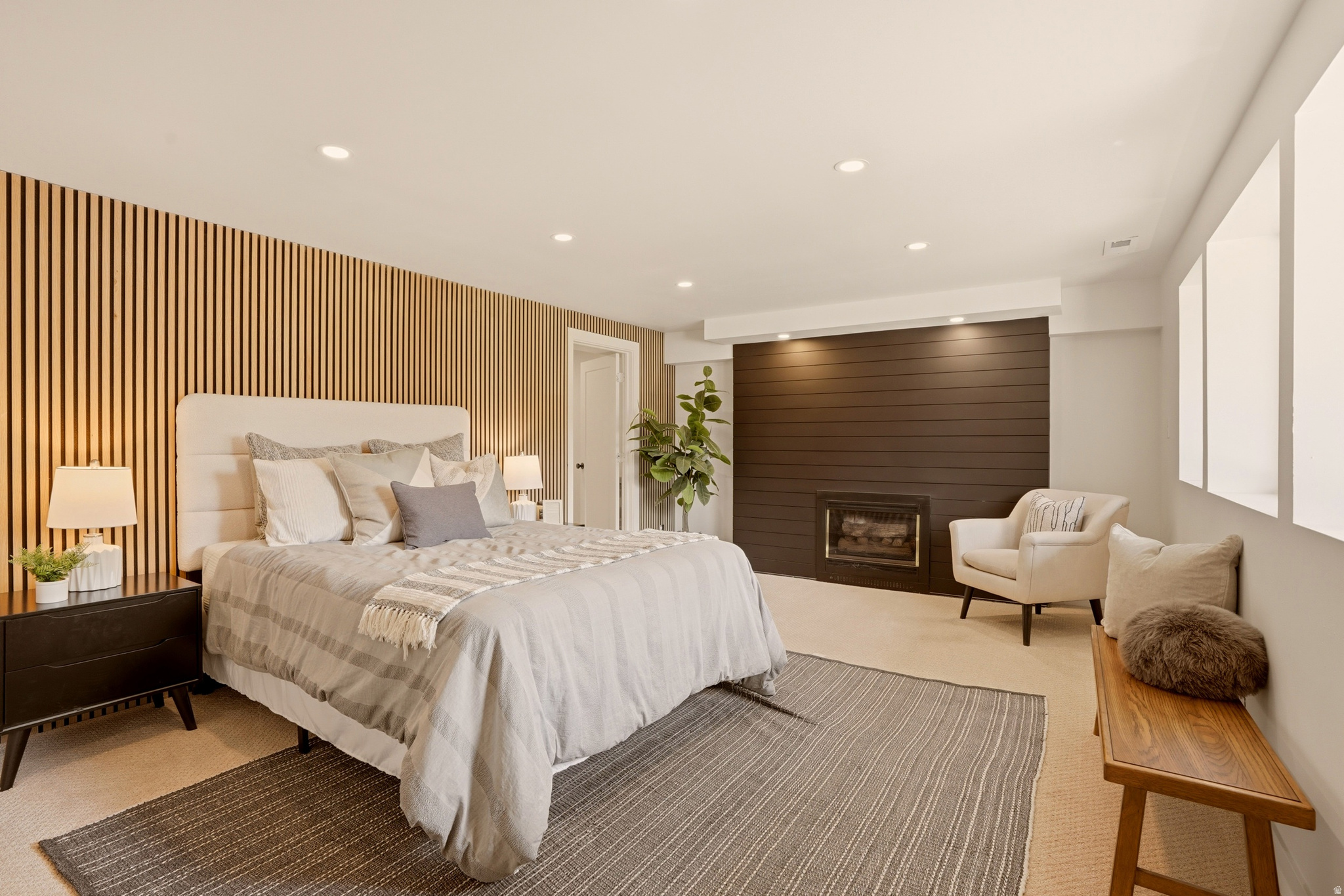 APOSHIAN SUB - Residential