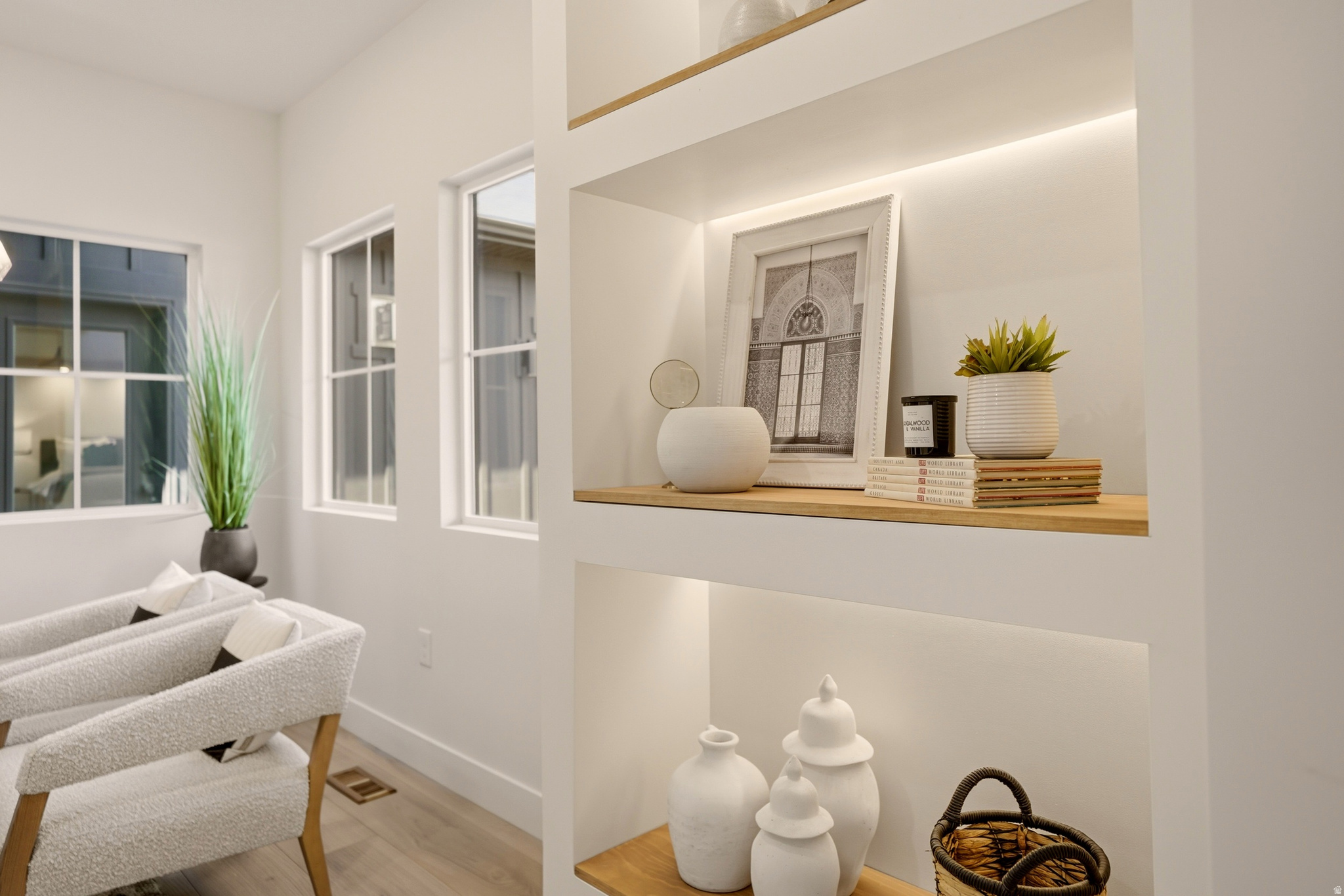 APOSHIAN SUB - Residential