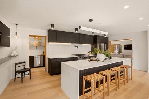 Tiny photo for 1975 E GUNDERSON LN S, Holladay, UT 84124 (MLS # 2151274)