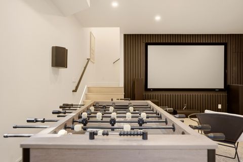 Tiny photo for 1975 E GUNDERSON LN S, Holladay, UT 84124 (MLS # 2151274)