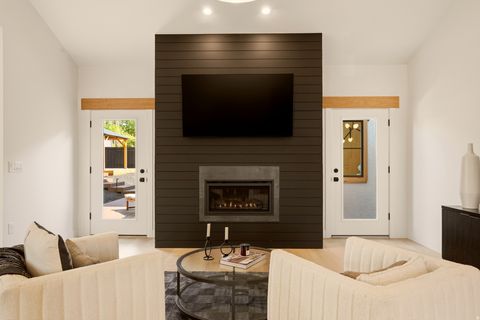 Tiny photo for 1975 E GUNDERSON LN S, Holladay, UT 84124 (MLS # 2151274)