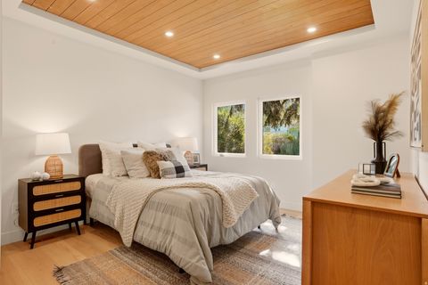 Tiny photo for 1975 E GUNDERSON LN S, Holladay, UT 84124 (MLS # 2151274)