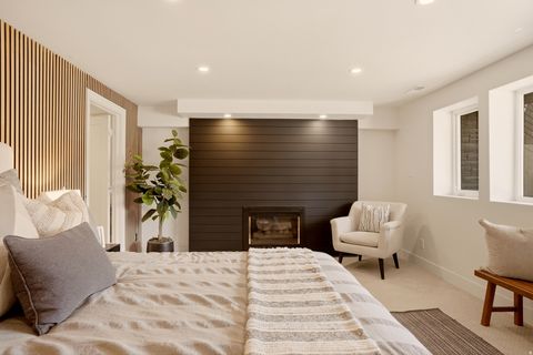 Tiny photo for 1975 E GUNDERSON LN S, Holladay, UT 84124 (MLS # 2151274)