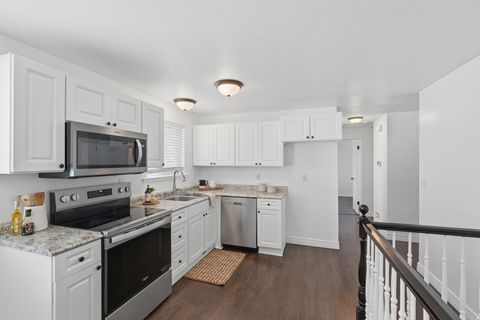 Tiny photo for 6043 S AQUARIUS DR, Kearns, UT 84118 (MLS # 2146458)