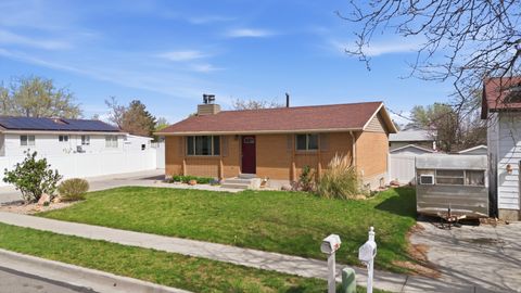 Tiny photo for 6043 S AQUARIUS DR, Kearns, UT 84118 (MLS # 2146458)