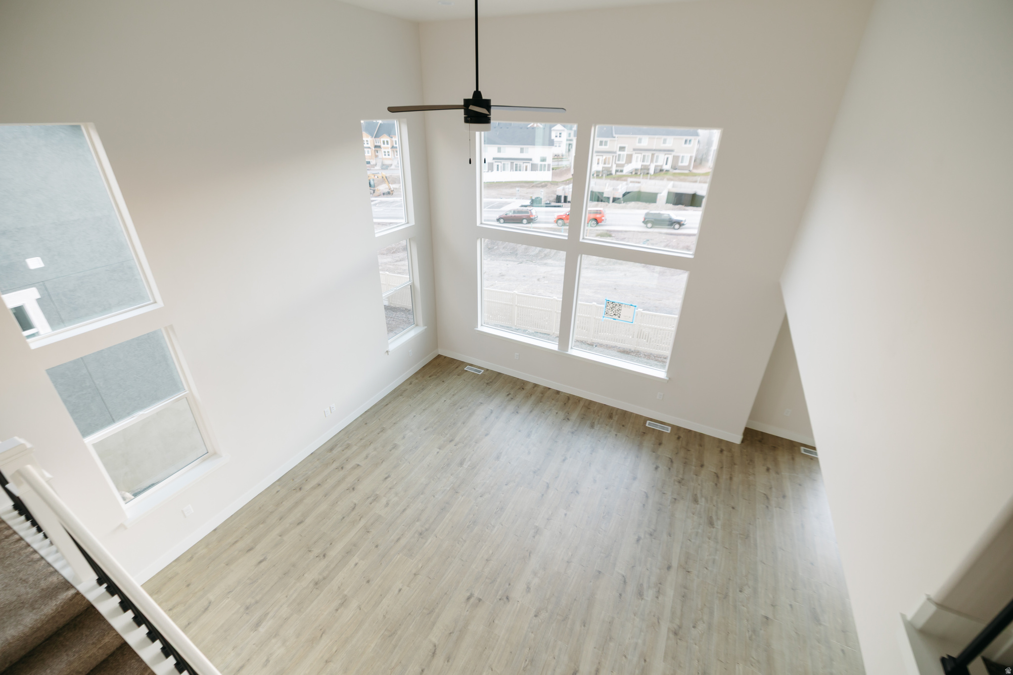 RIDGEHORNE - Residential