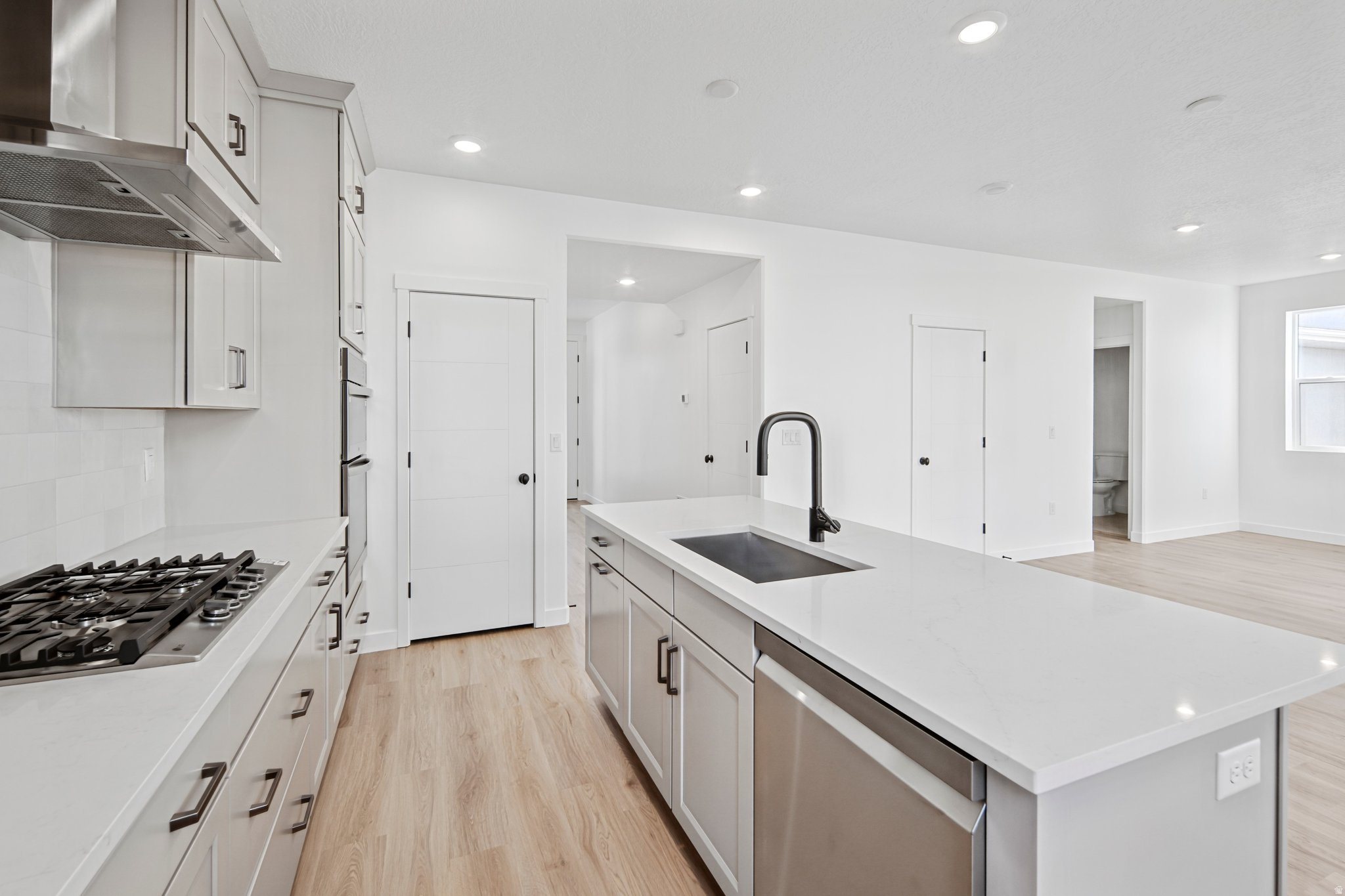 BULLION - Residential