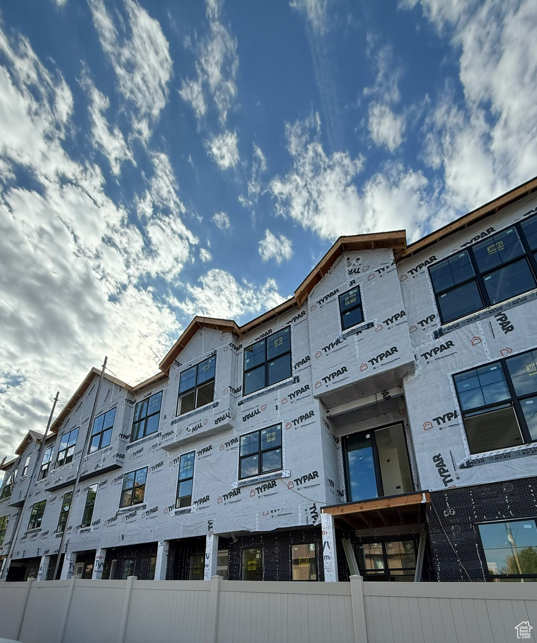 COTTAGES AT HOLLADAY - Residential