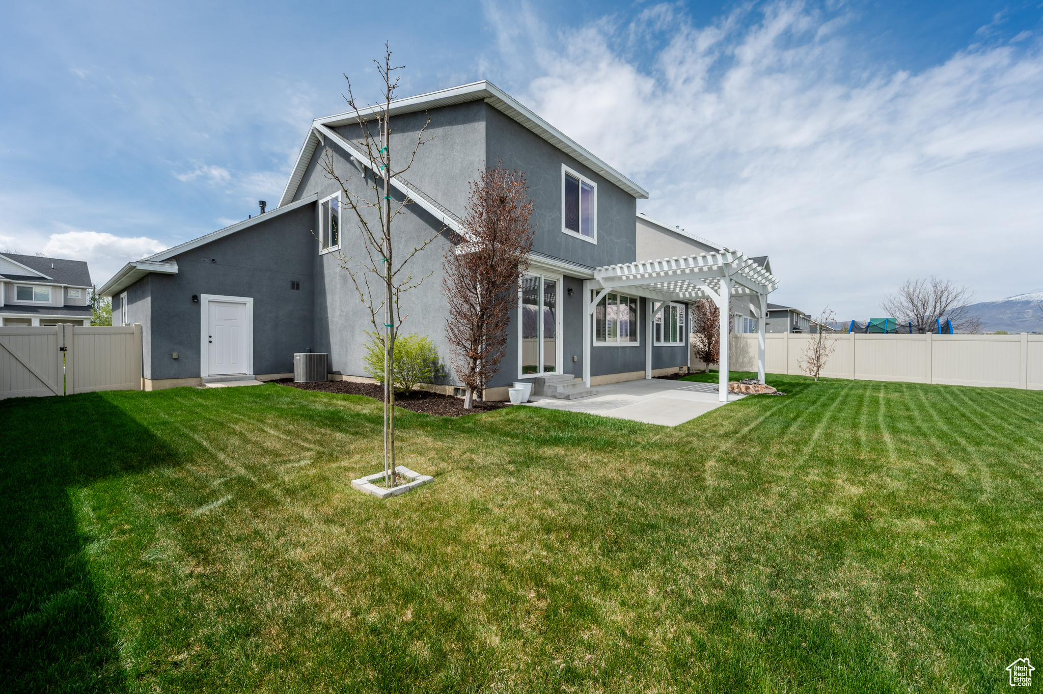 Lehi, Utah 84043, United States, 5 Bedrooms Bedrooms, ,3 BathroomsBathrooms,Residential,Active,36