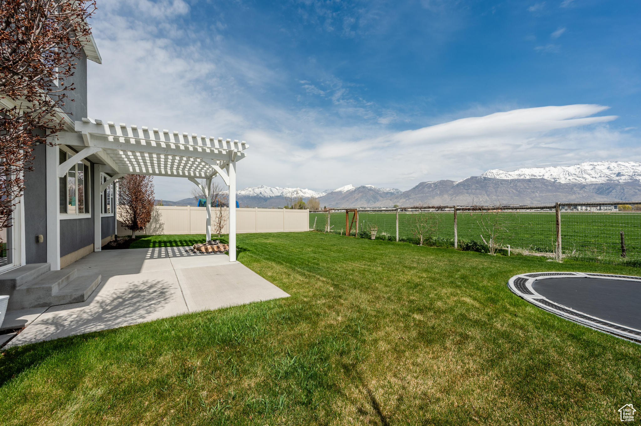 Lehi, Utah 84043, United States, 5 Bedrooms Bedrooms, ,3 BathroomsBathrooms,Residential,Active,36