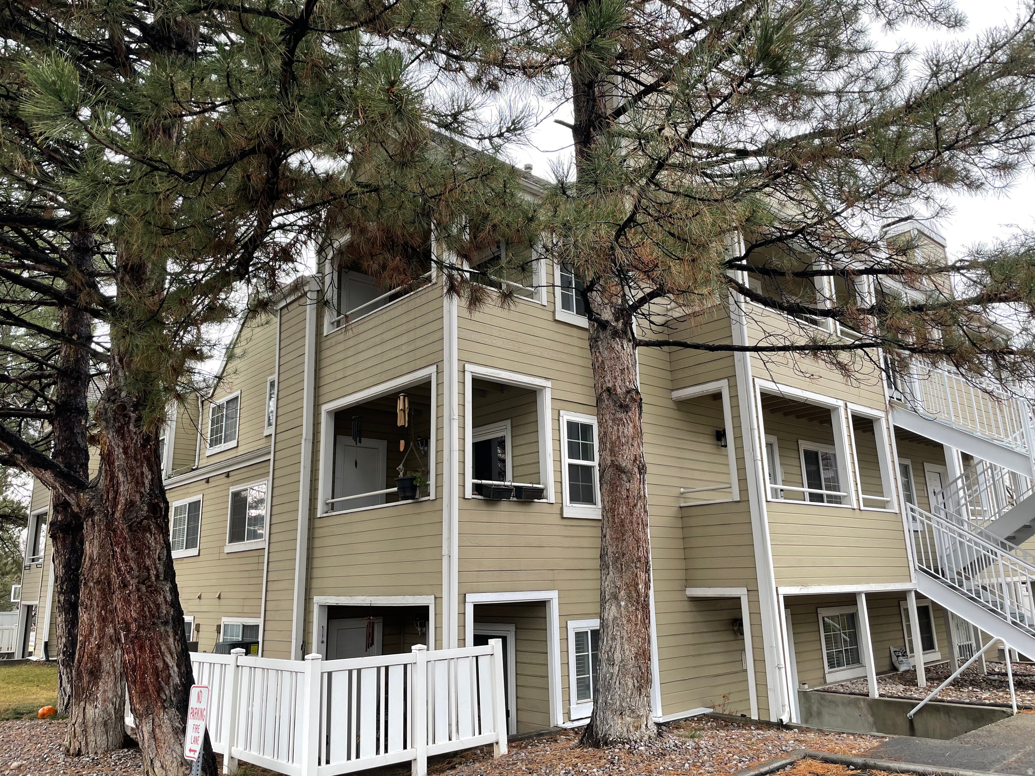 MILLCREEK  CONDM - Residential