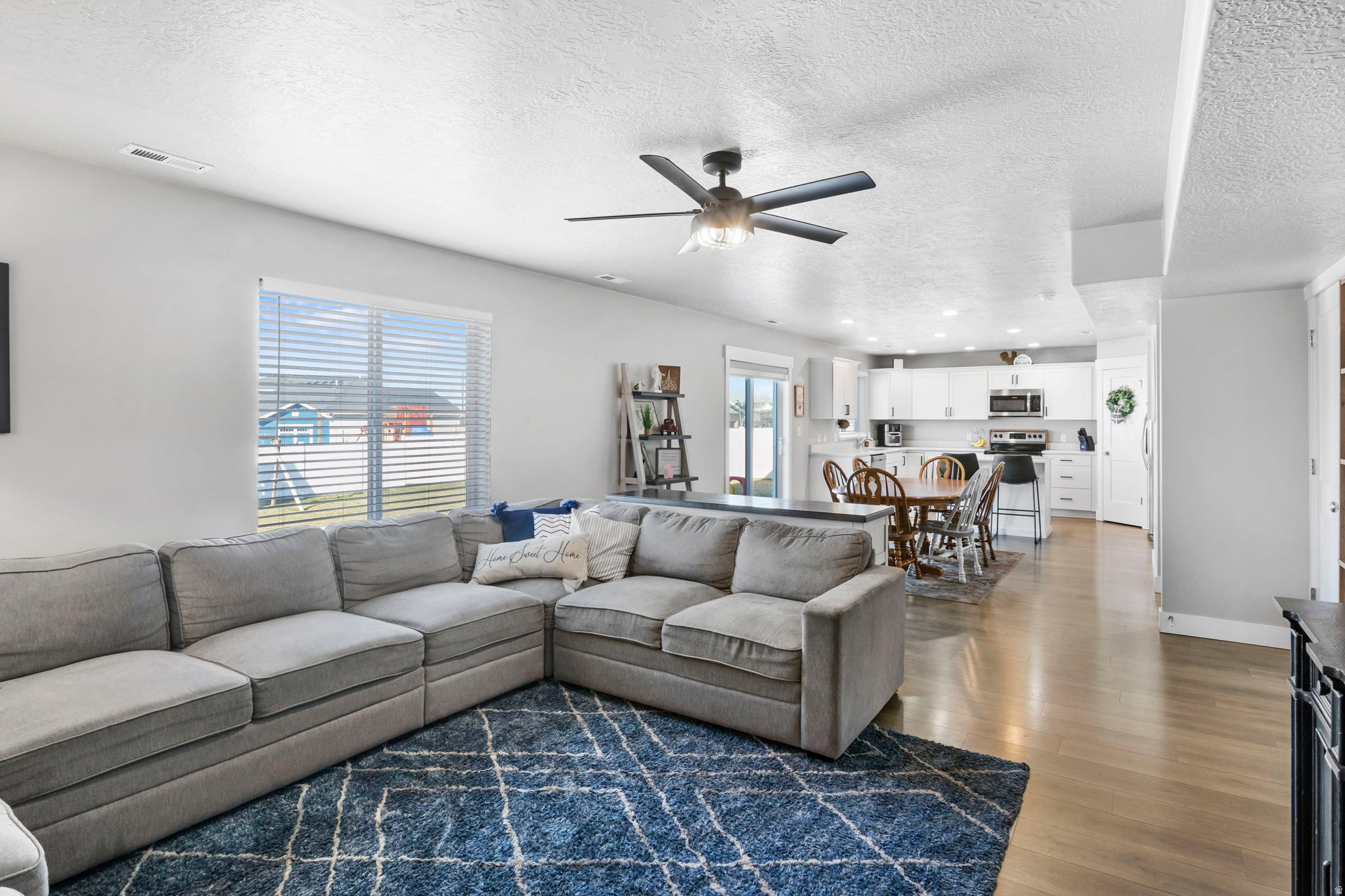 QUAIL VALLEY - Residential