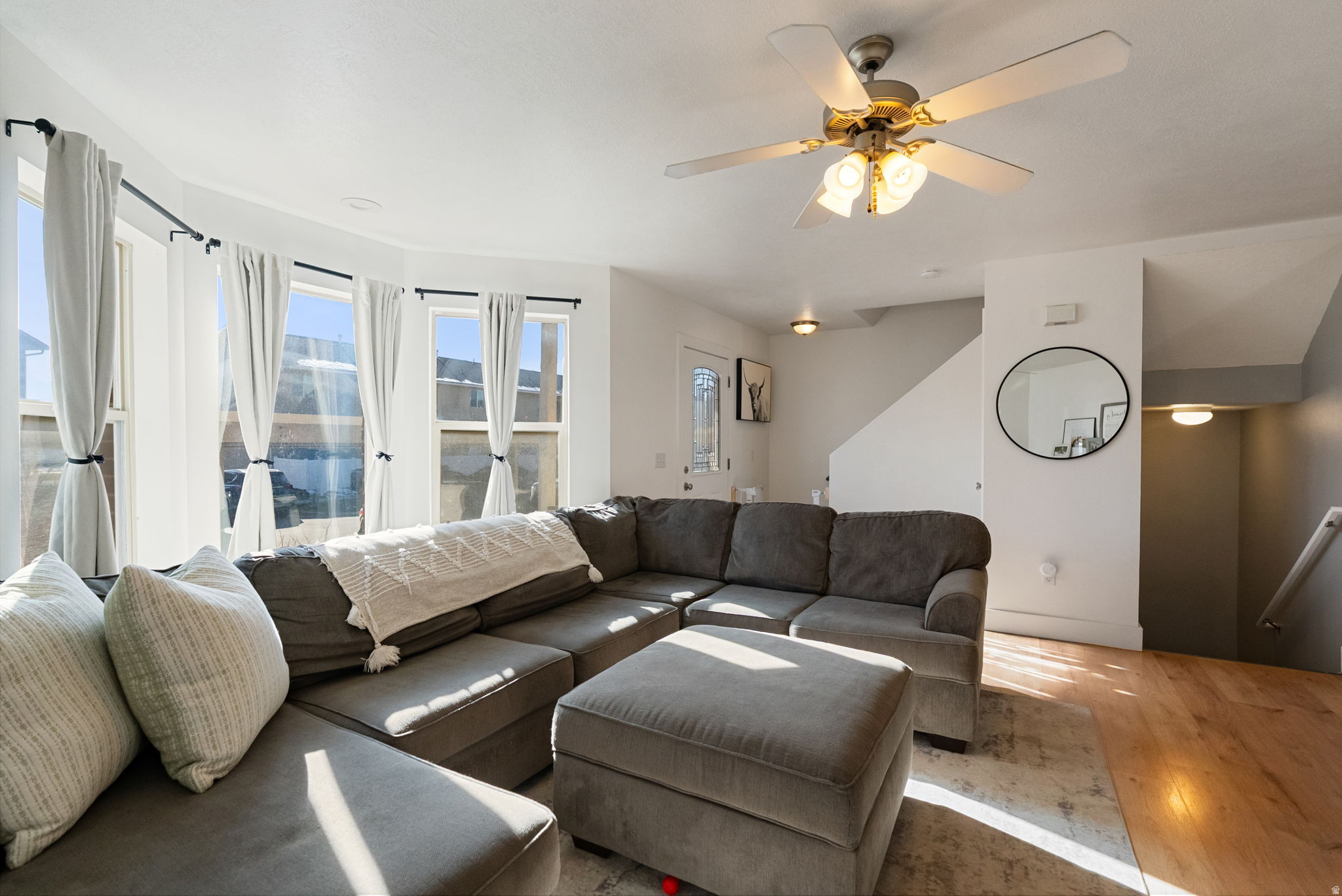 CASTLE VIEW MANOR - Residential