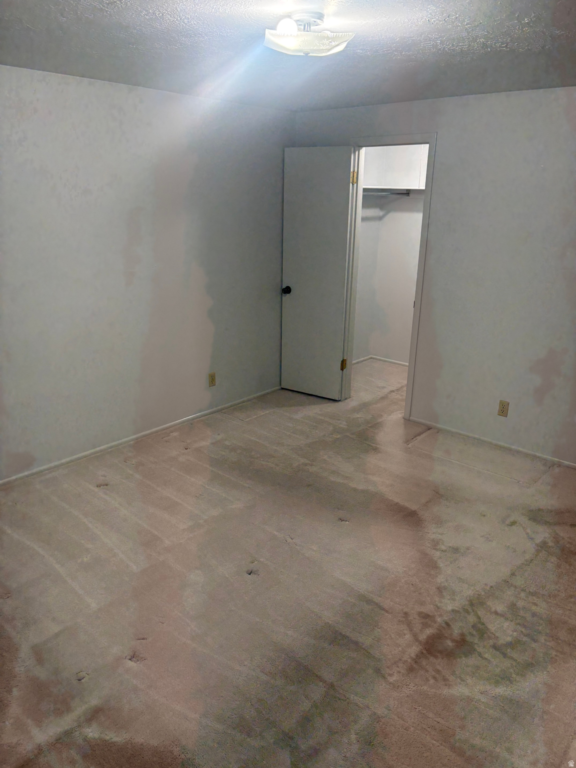 SPRING MEADOW - Residential