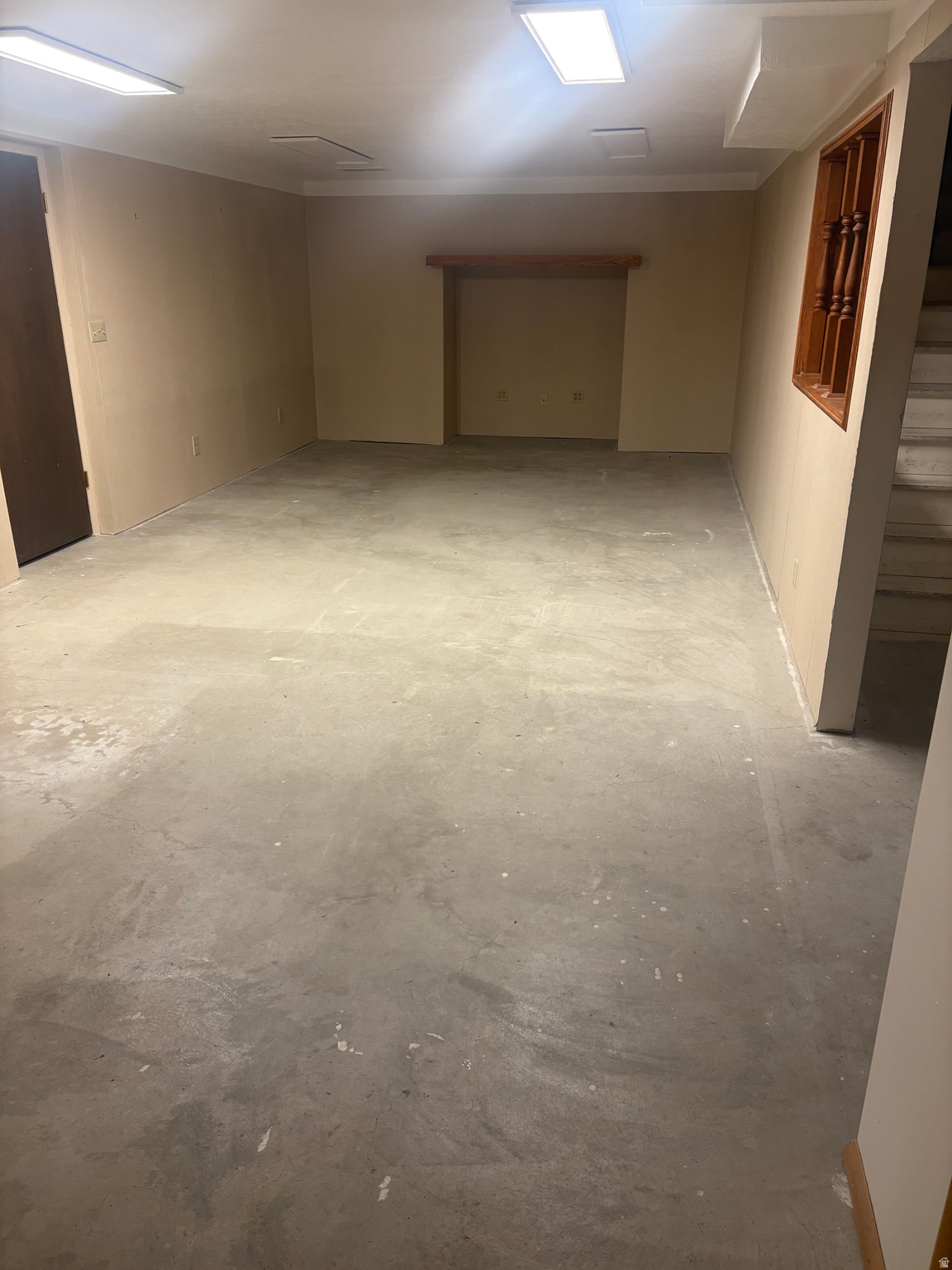 SPRING MEADOW - Residential