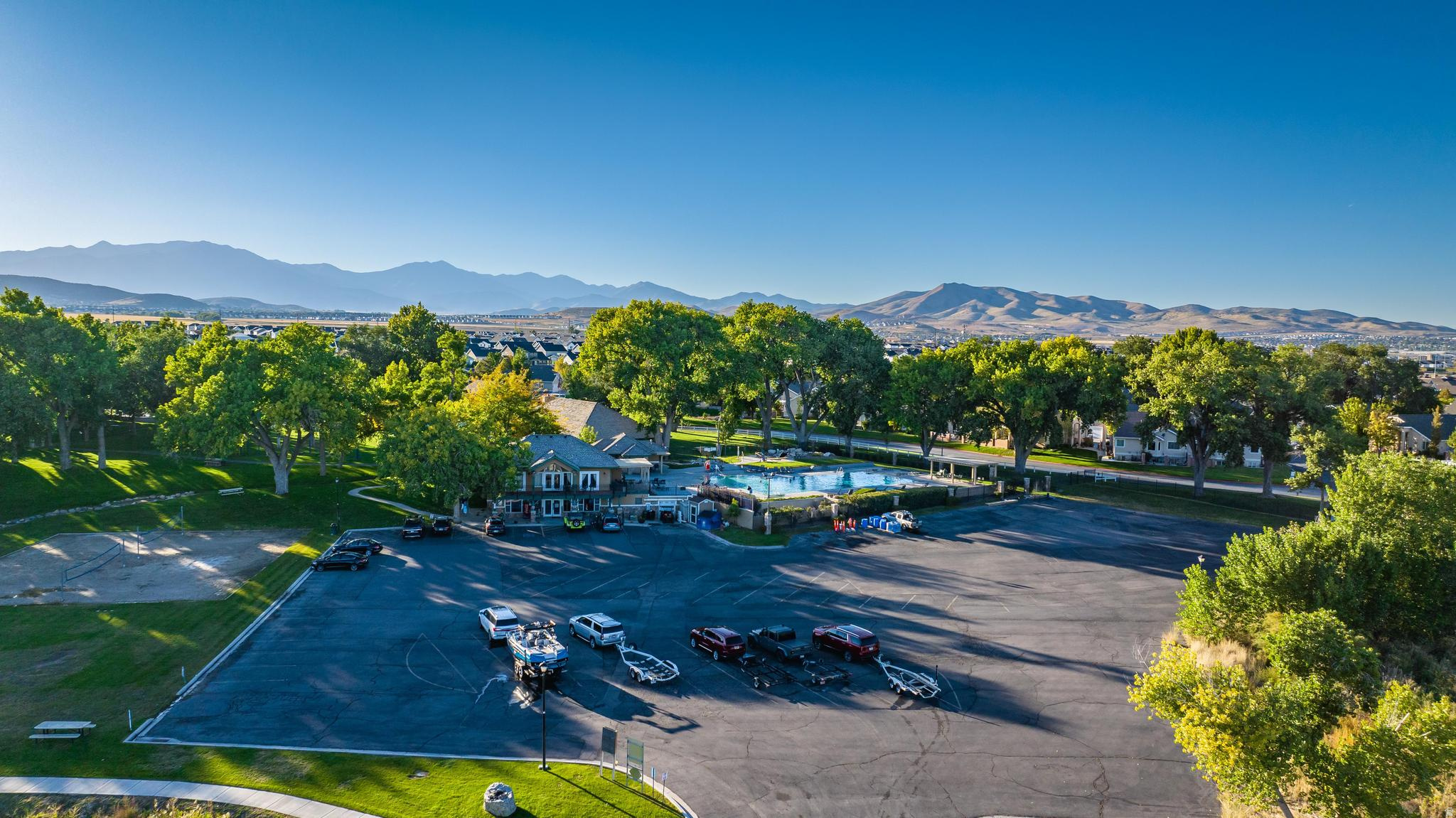 SARATOGA SPRINGS - Residential