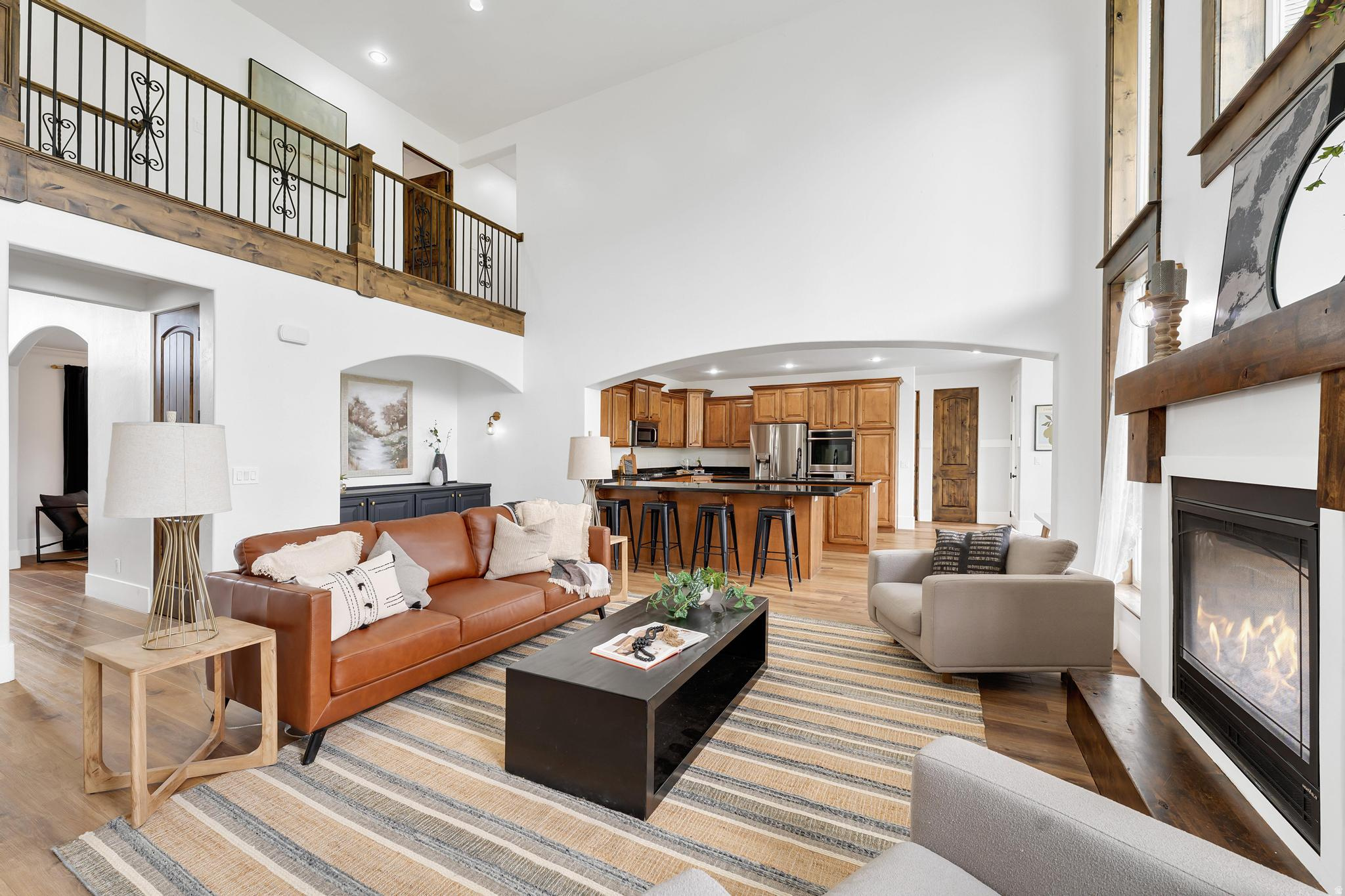 SARATOGA SPRINGS - Residential