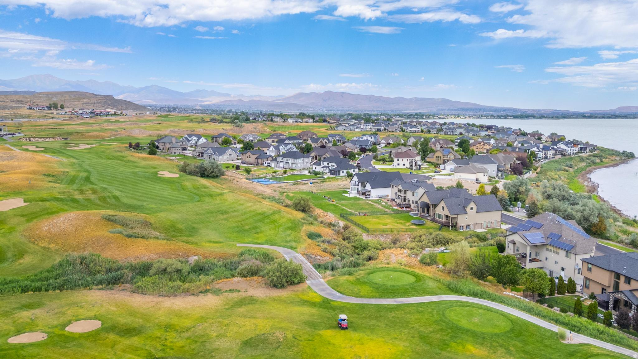 SARATOGA SPRINGS - Residential